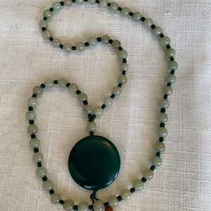 Jade beaded necklace with pendant